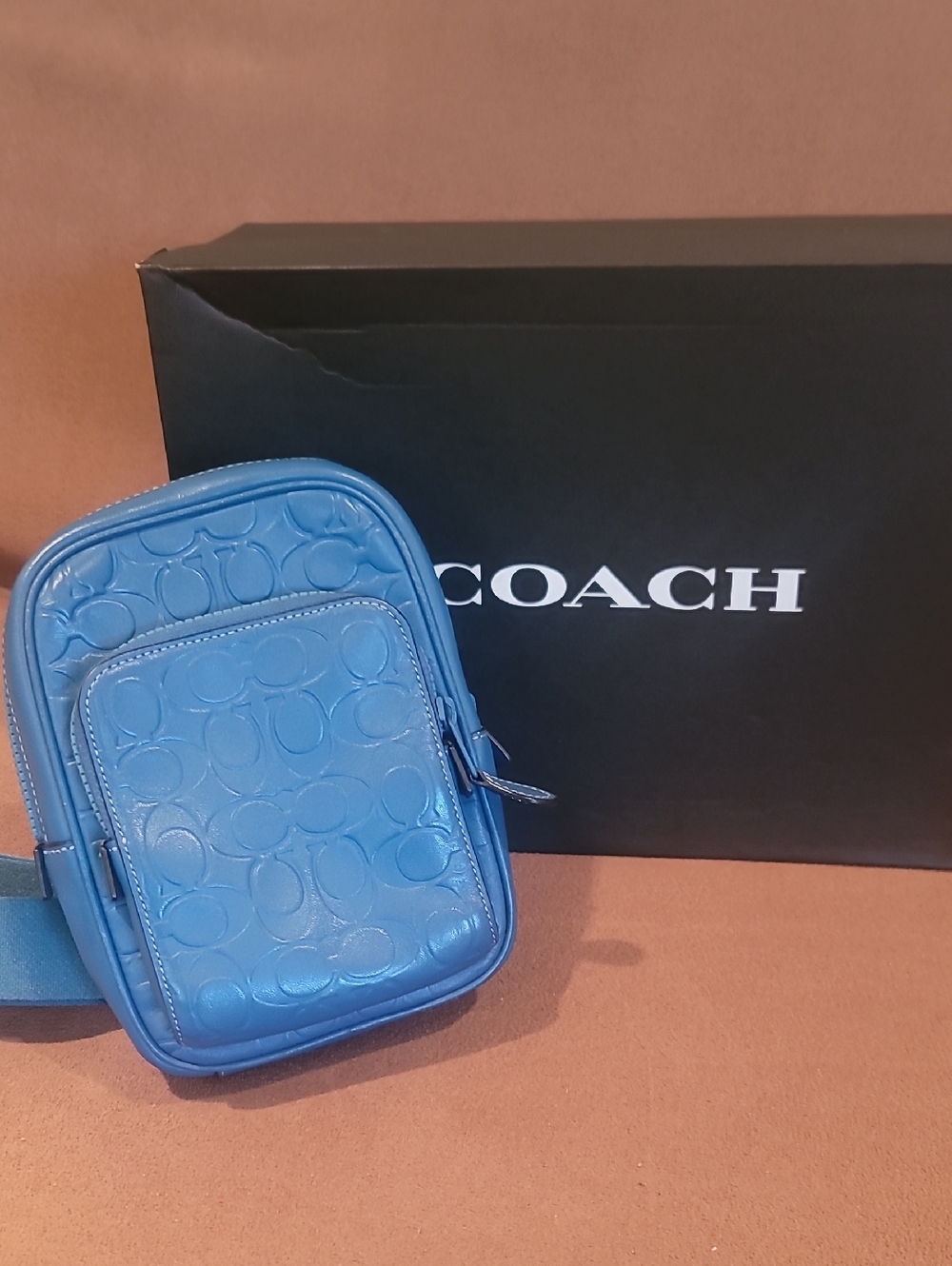 Coach Blue Track Pack 14 Embossed Signature Leather Like New